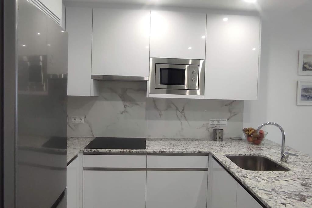 Piso En El Centro De La Cala Apartment Ла Кала де Михас Екстериор снимка